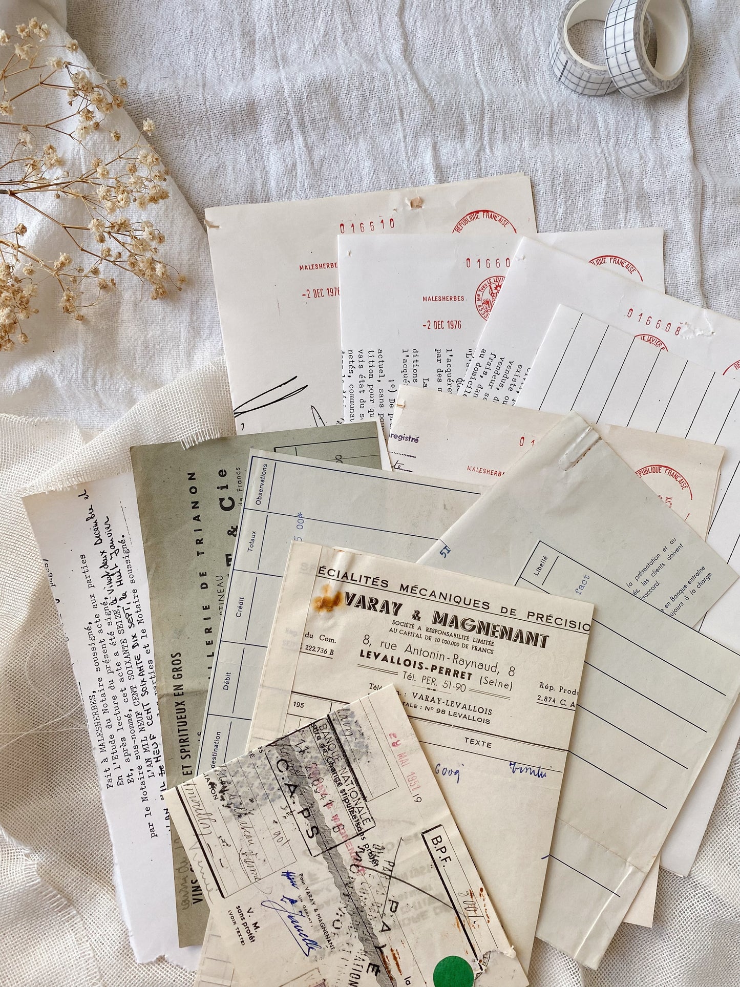 Paper bundle - Authentic Vintage Papers